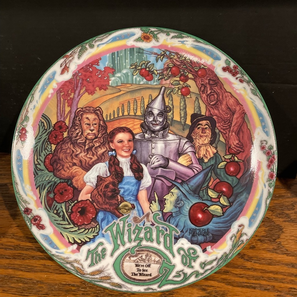1993 The Wizard of Oz Limited Edition Musical Plate “We’re off to see the Wizard